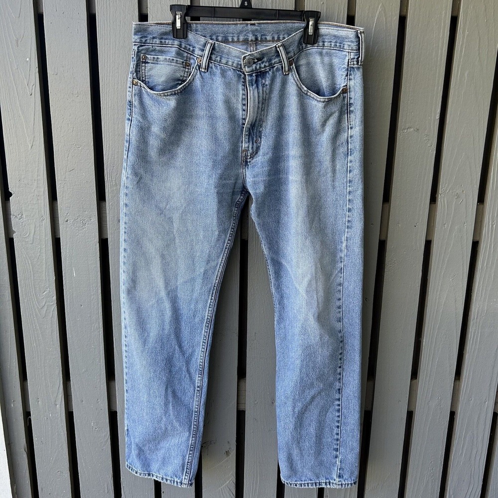 Levi's 505 Jeans Men's 36Wx31L Light Blue Wash Regular Fit Straight Leg Denim